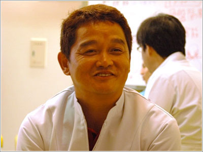 加藤信さん